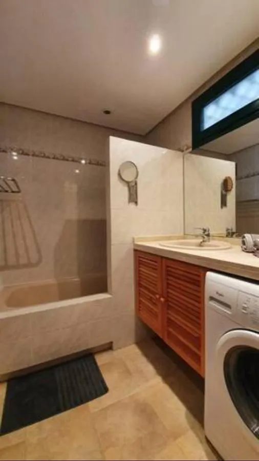 Appartement Pueblo Del Parque Avec Belle Terrasse ベナルマデナ